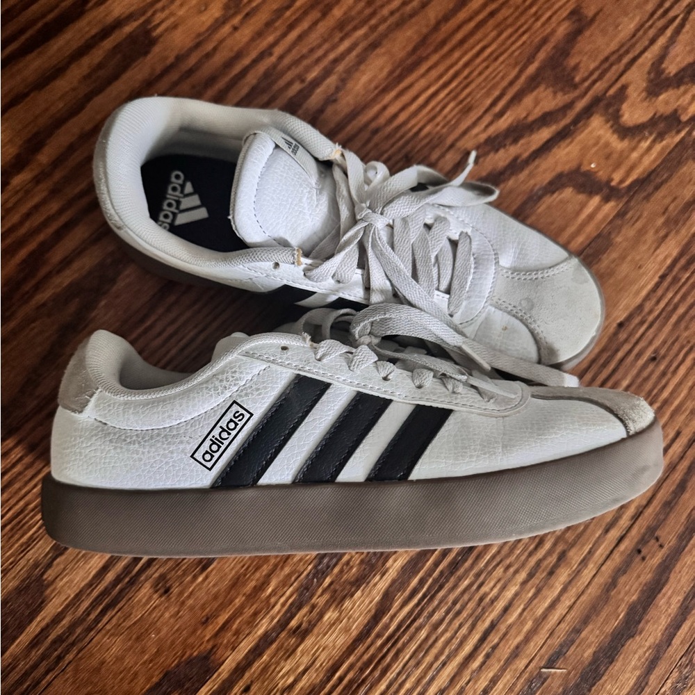 Adidas White Sneakers with Black Stripes and Brown Sole